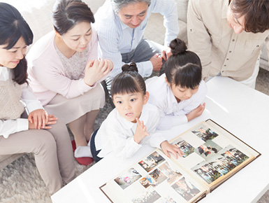 家族とともに楽しむフォトブックの写真
