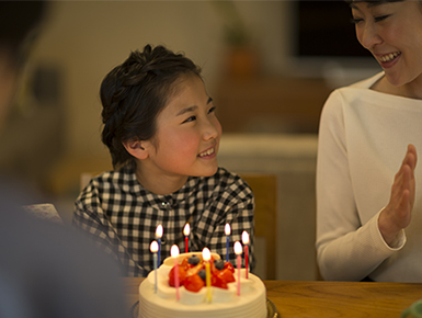 子どもの誕生日のお祝いと写真の撮り方のコツ【自宅編】