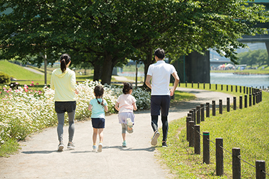 親子で楽しめるスポーツは?一緒に汗をかいて、絆が深まる思い出づくり